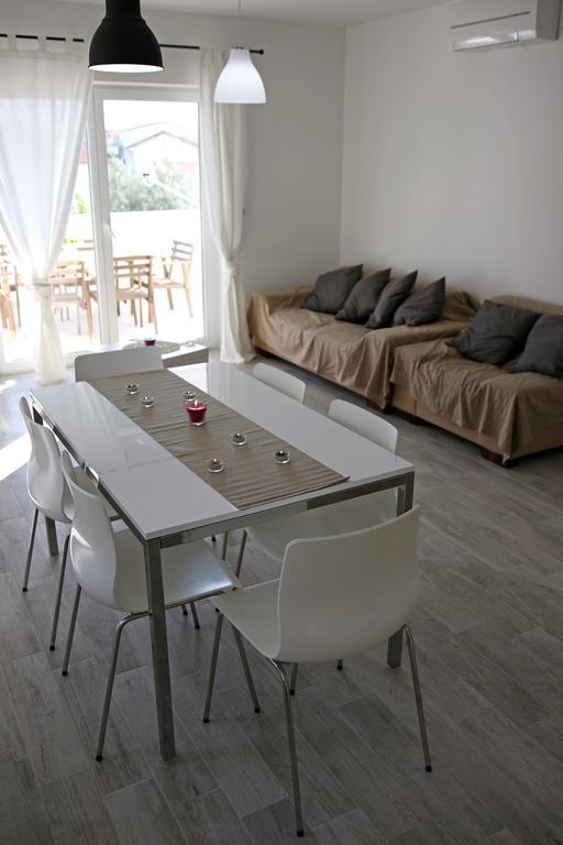Apartments Plavi&Zuti Zaboric Zimmer foto